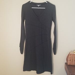 Athleta gray long-sleeve dress - Small